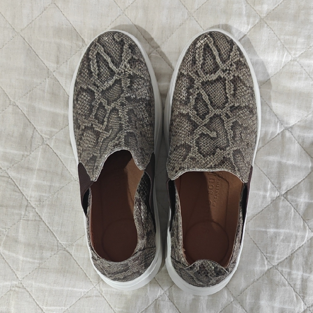 Kenneth Cole Gentle Souls Rosette Platform Snake Print Slip-On Sneakers